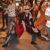 Lindy hop dancers in Aris Allens
